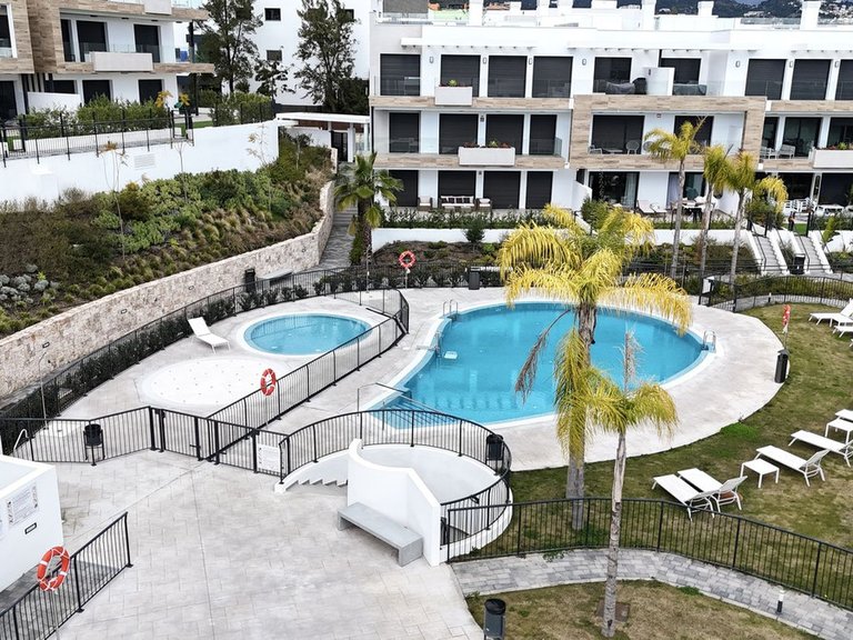 Penthouse for Sale in Estepona, Malaga 2