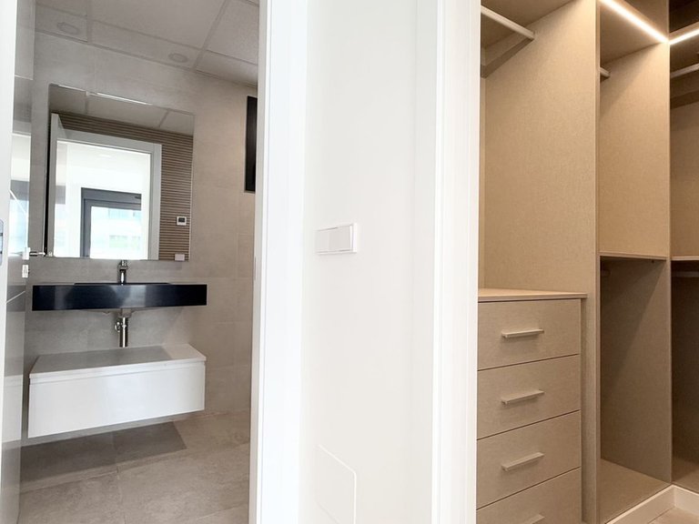 Penthouse for Sale in Estepona, Malaga 26