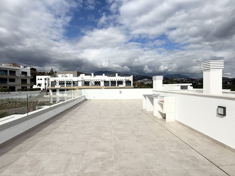 Penthouse for Sale in Estepona, Malaga 30