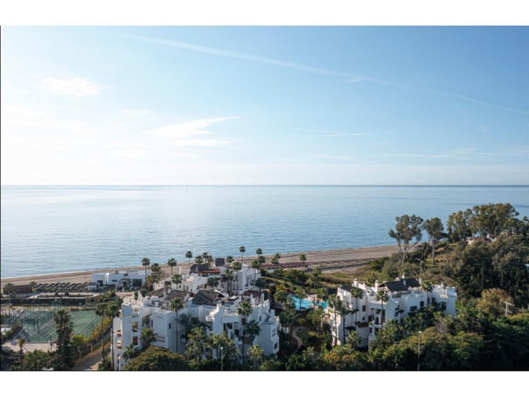 Apartment for Sale in Estepona, Malaga 1