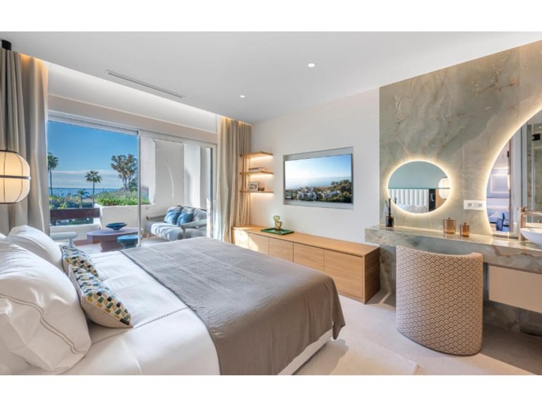 Apartment for Sale in Estepona, Malaga 10