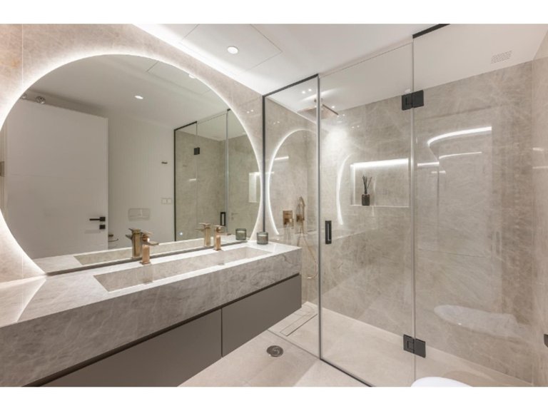 Apartment for Sale in Estepona, Malaga 21