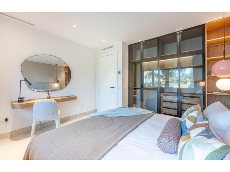 Apartment for Sale in Estepona, Malaga 25