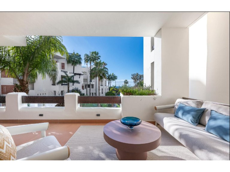 Apartment for Sale in Estepona, Malaga 6