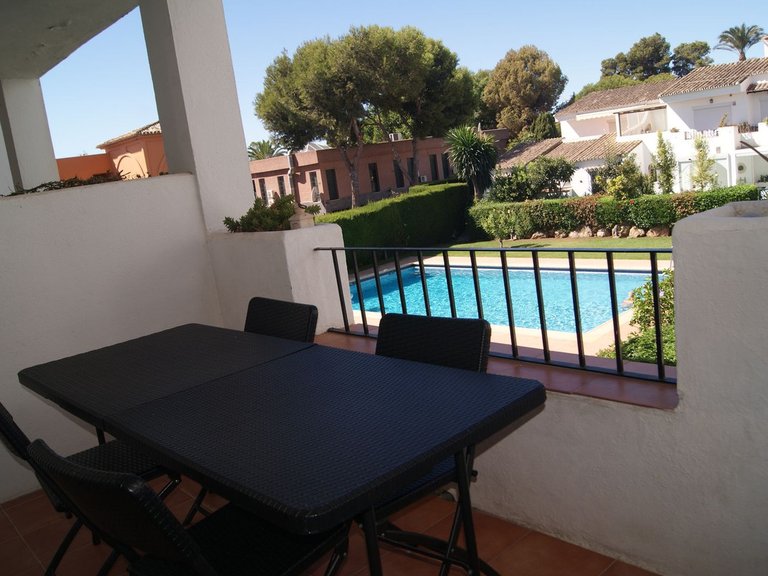 Apartment for Sale in El Paraiso, Malaga 2