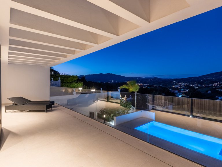Villa for Sale in Cerros Del Aguila, Malaga 50