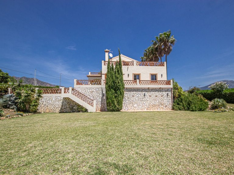 Villa for Sale in La Cala De Mijas, Malaga 30