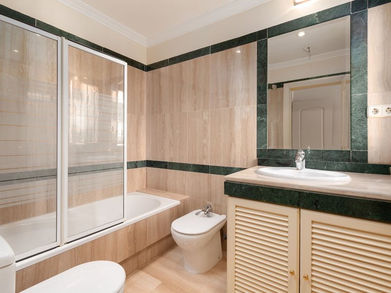 Apartment for Sale in Torrequebrada, Malaga 11