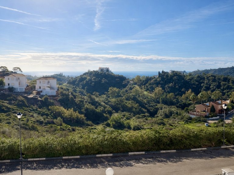 Apartment for Sale in Estepona, Malaga 3