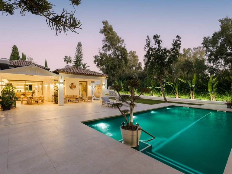 Villa for Sale in Marbella, Malaga 2