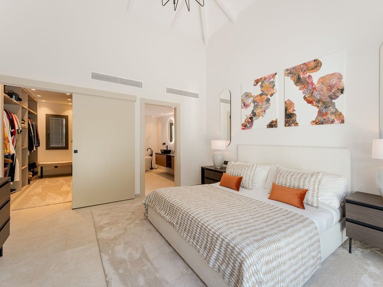 Villa for Sale in Marbella, Malaga 20
