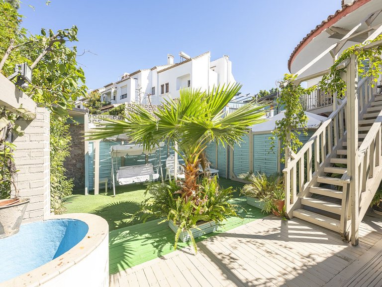 Villa for Sale in Marbella, Malaga 23