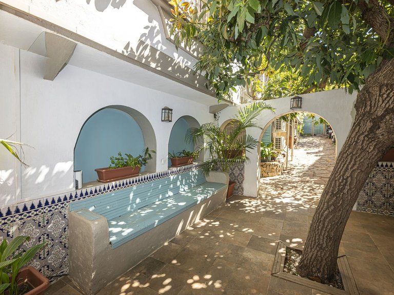 Villa for Sale in Marbella, Malaga 27
