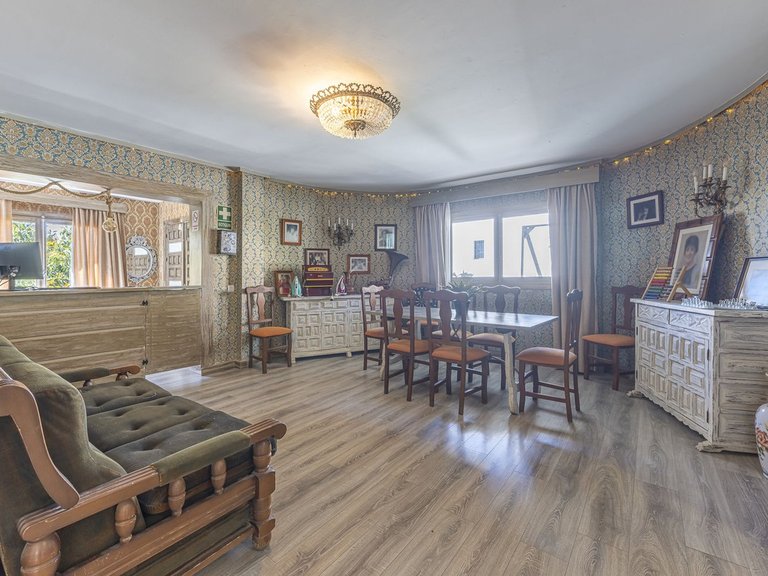Villa for Sale in Marbella, Malaga 6