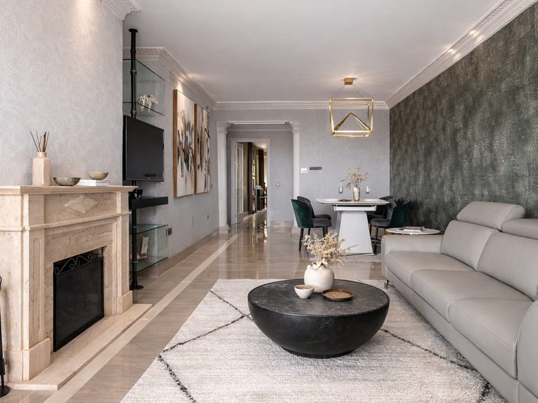 Apartment for Sale in Marbella, Malaga 1