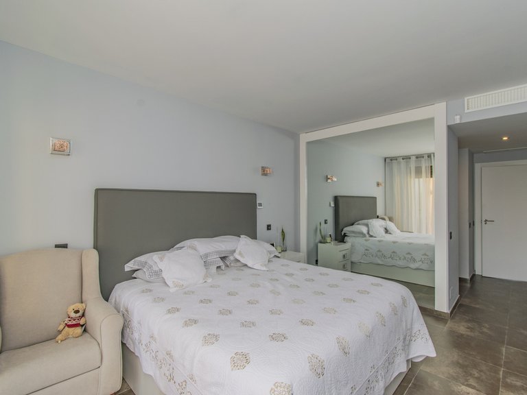 Apartment for Sale in Atalaya, Malaga 18