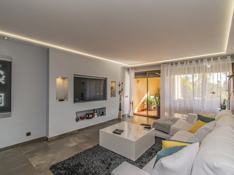 Apartment for Sale in Atalaya, Malaga 2