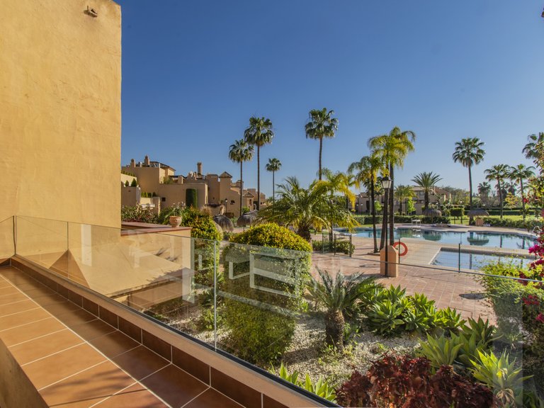 Apartment for Sale in Atalaya, Malaga 20