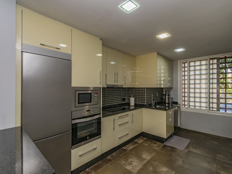 Apartment for Sale in Atalaya, Malaga 23