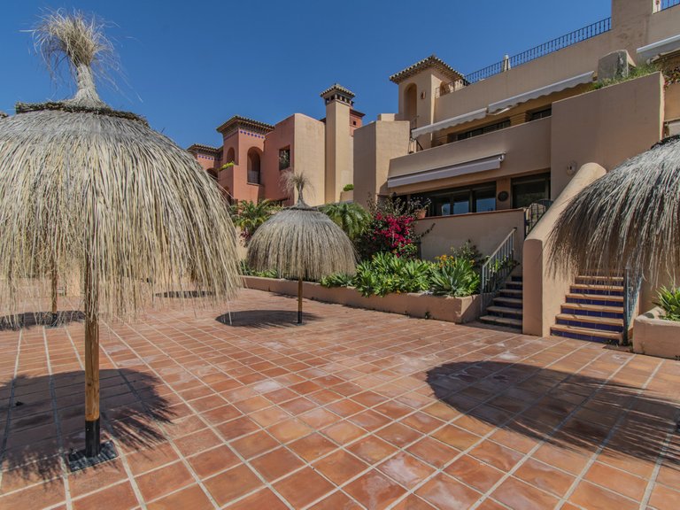 Apartment for Sale in Atalaya, Malaga 29