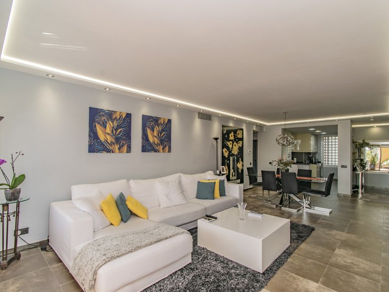 Apartment for Sale in Atalaya, Malaga 8