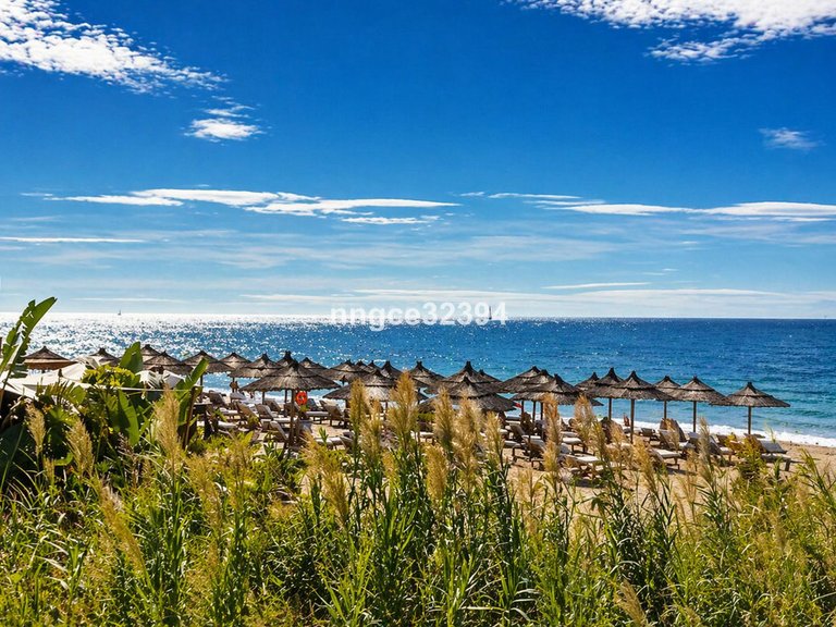 Apartment for Sale in New Golden Mile, Malaga 3