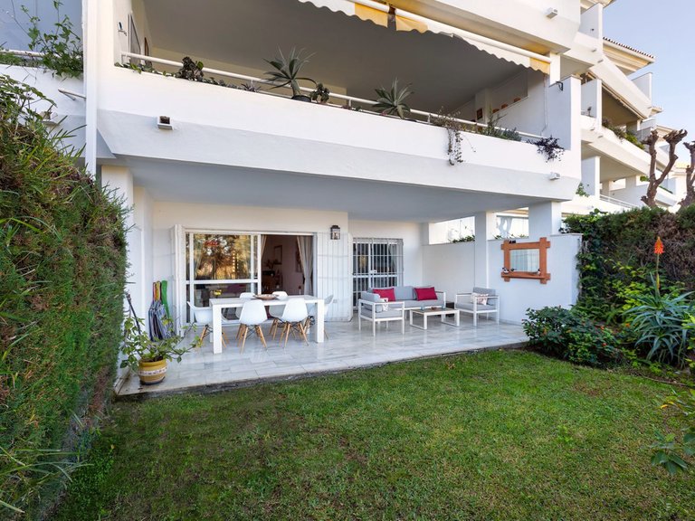 Apartment for Sale in San Pedro De Alcántara, Malaga 1