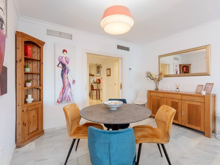 Apartment for Sale in San Pedro De Alcántara, Malaga 2