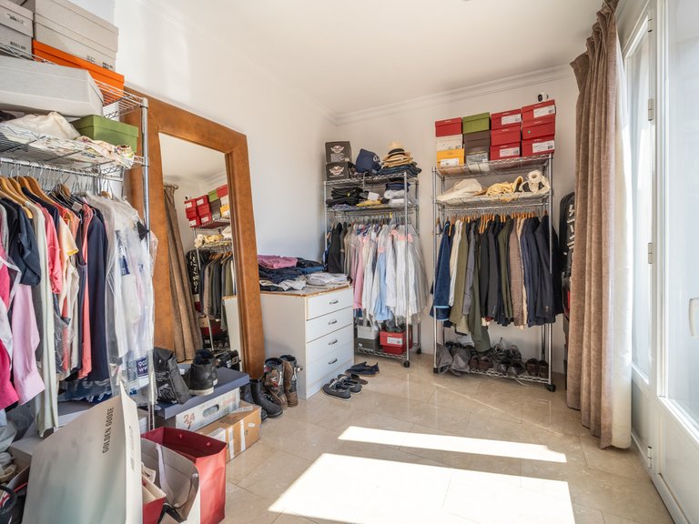 Villa for Sale in Istán, Malaga 12