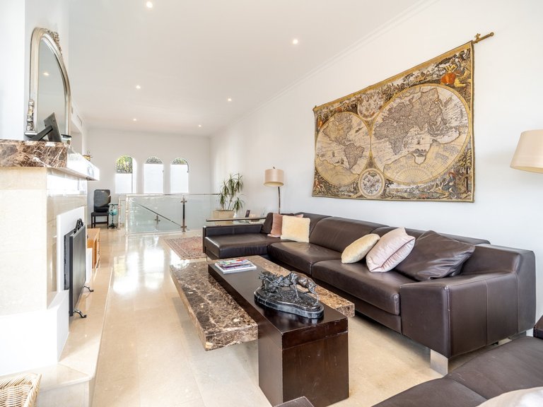 Villa for Sale in Istán, Malaga 14