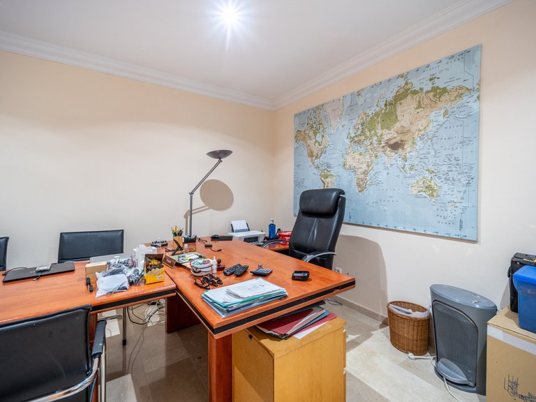 Villa for Sale in Istán, Malaga 28