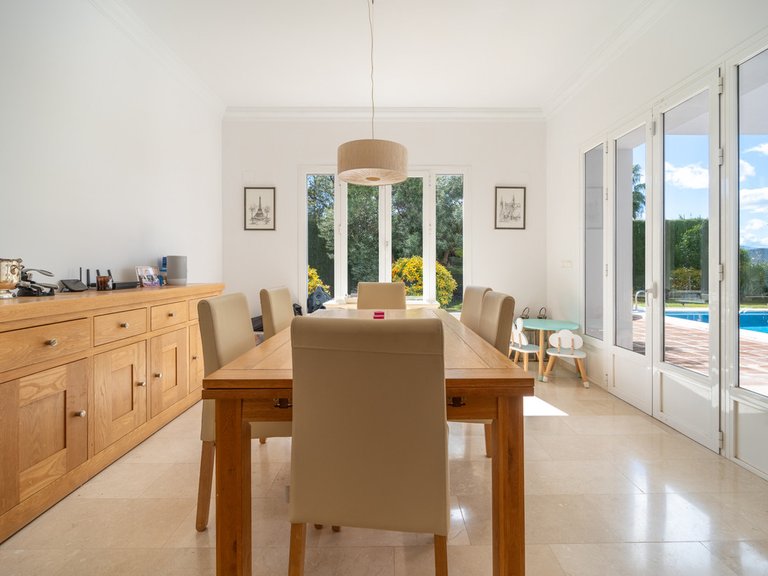 Villa for Sale in Istán, Malaga 7
