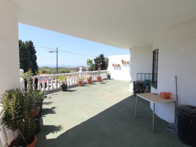 Villa for Sale in Nueva Andalucía, Malaga 6