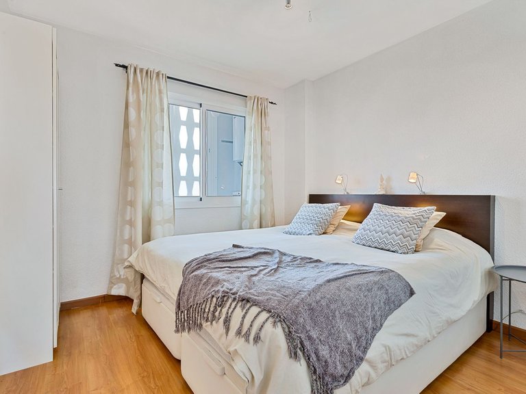Apartment for Sale in Fuengirola, Malaga 9
