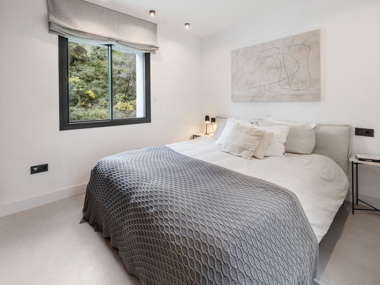 Apartment for Sale in La Quinta, Malaga 16
