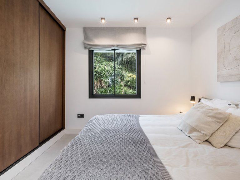 Apartment for Sale in La Quinta, Malaga 19