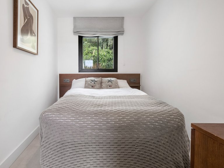 Apartment for Sale in La Quinta, Malaga 24