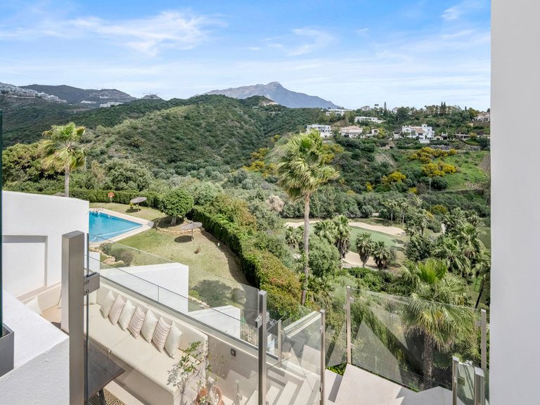 Apartment for Sale in La Quinta, Malaga 38