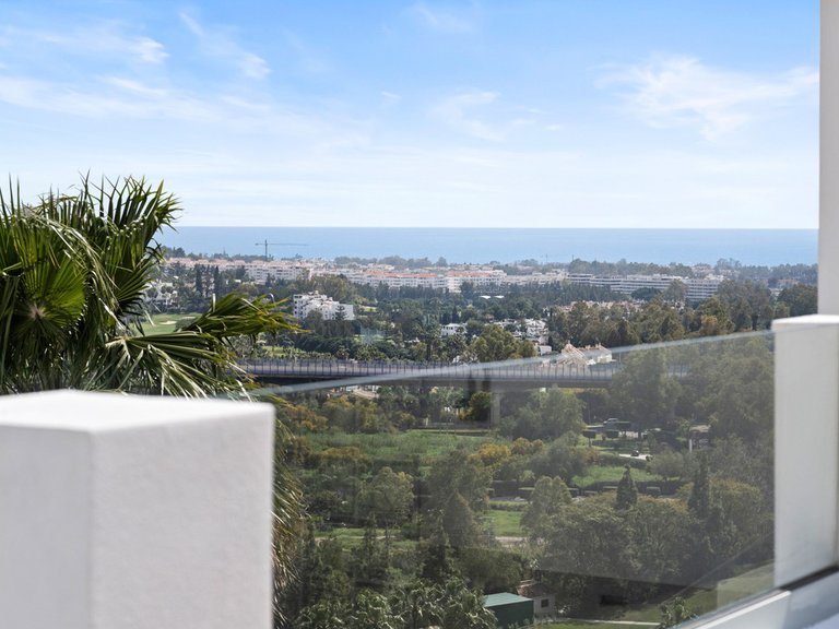 Apartment for Sale in La Quinta, Malaga 46