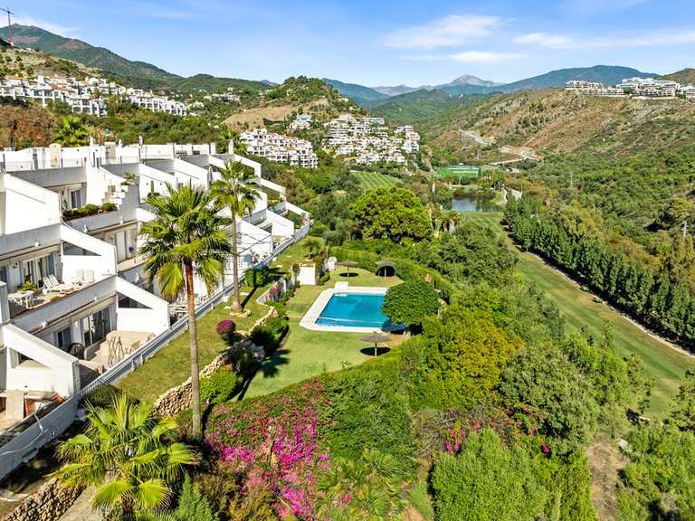 Apartment for Sale in La Quinta, Malaga 50