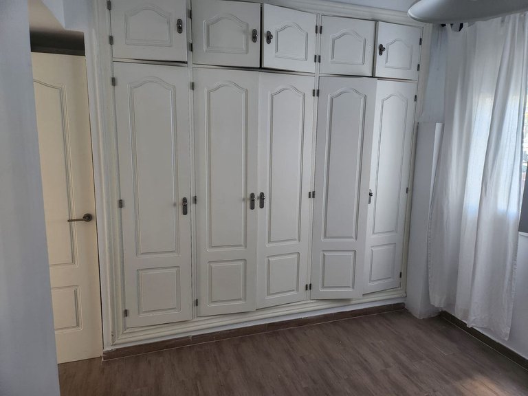 Apartment for Sale in Las Lagunas, Malaga 11
