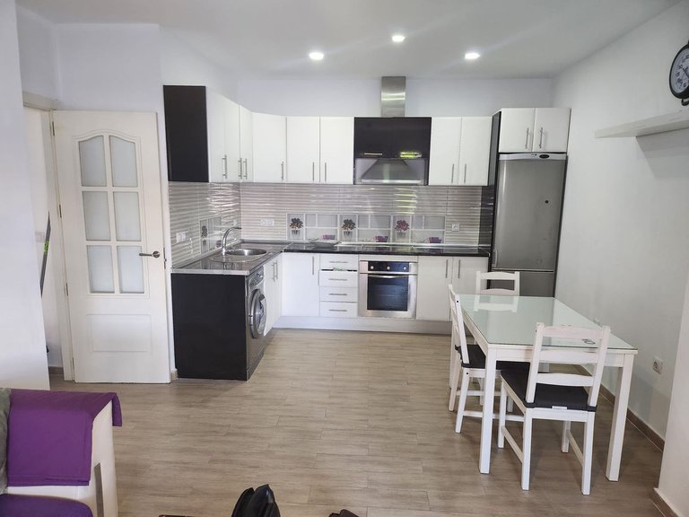 Apartment for Sale in Las Lagunas, Malaga 2