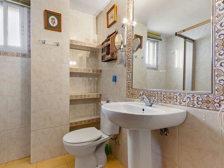 Apartment for Sale in Los Boliches, Malaga 11