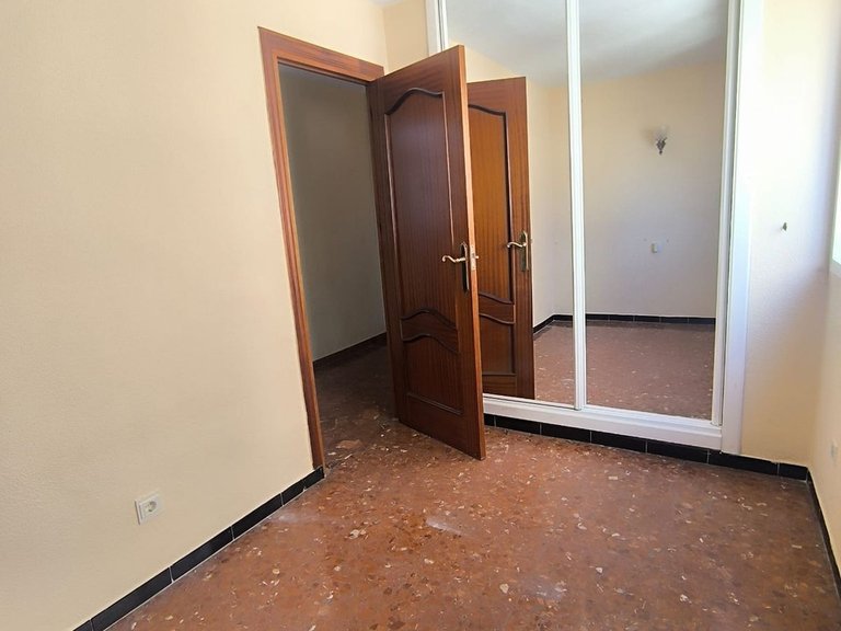 Apartment for Sale in Los Boliches, Malaga 27