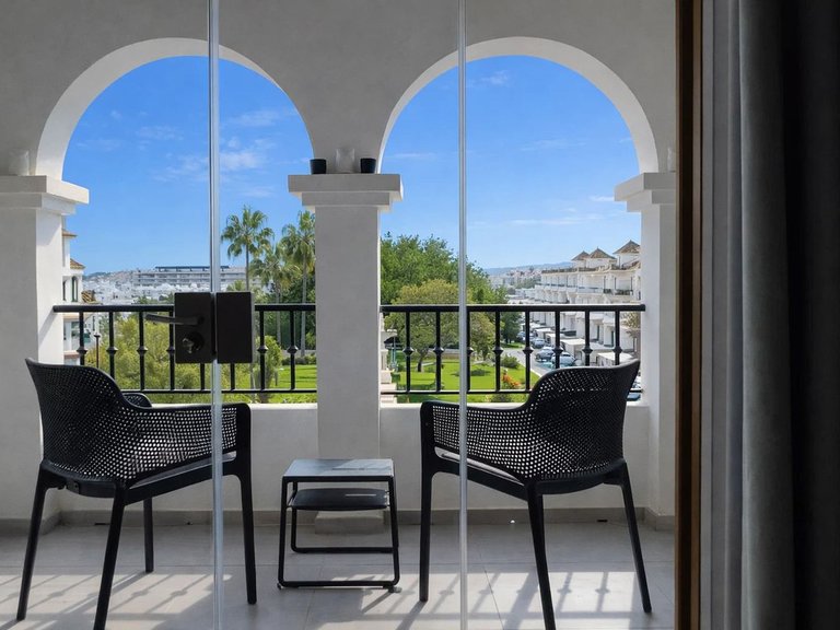 Apartment for Sale in La Duquesa, Malaga 1