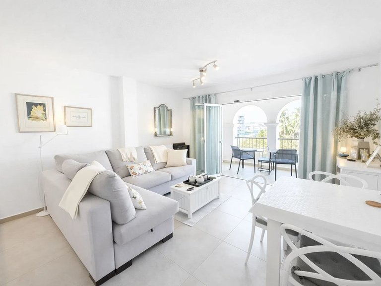 Apartment for Sale in La Duquesa, Malaga 2
