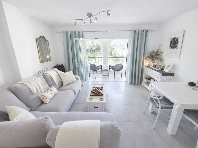 Apartment for Sale in La Duquesa, Malaga 3