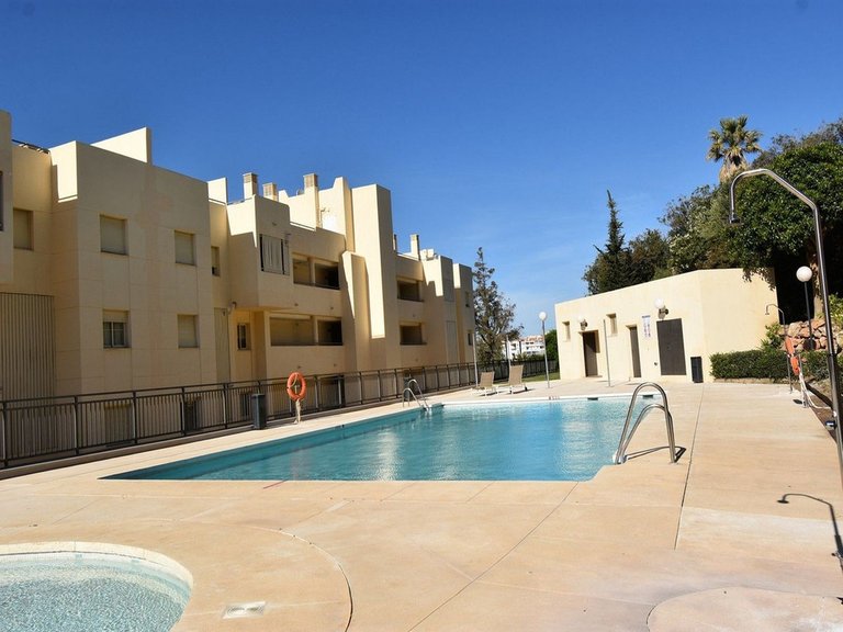Apartment for Sale in Fuengirola, Malaga 10