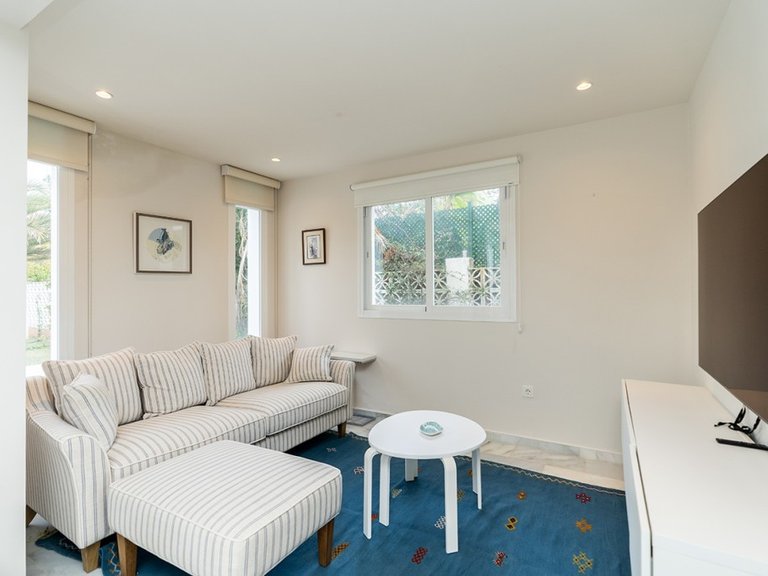 Villa for Sale in Marbesa, Malaga 25