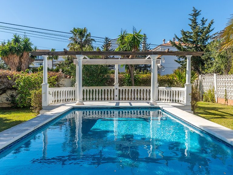 Villa for Sale in Marbesa, Malaga 30